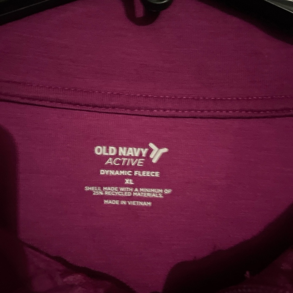 Old Navy Half Zip Pullover Size XL - Picture 2 of 3